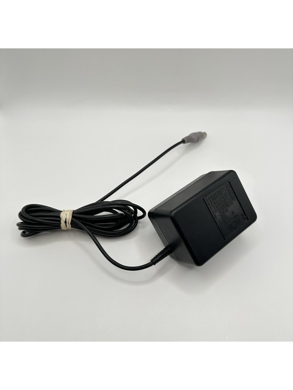 Super Nintendo SNES SNS-002 Power Supply AC Adapter Original OEM / tested works